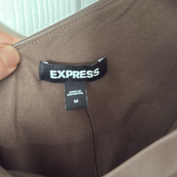 NWT One-Shoulder Brown Dress faux leather express size medium - Picture 3 of 4